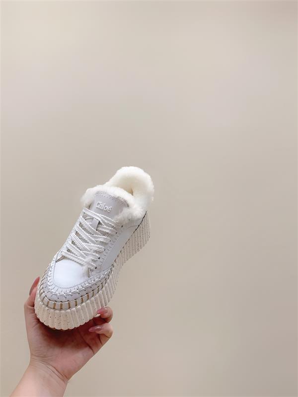 2025112815389357 390